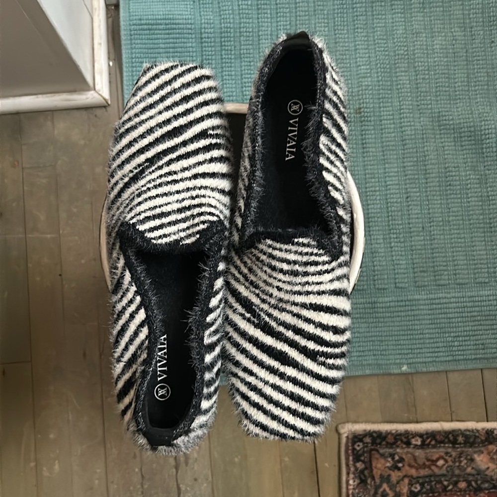 Vivaia size EU 41 color, Samantha, zebra mink knit